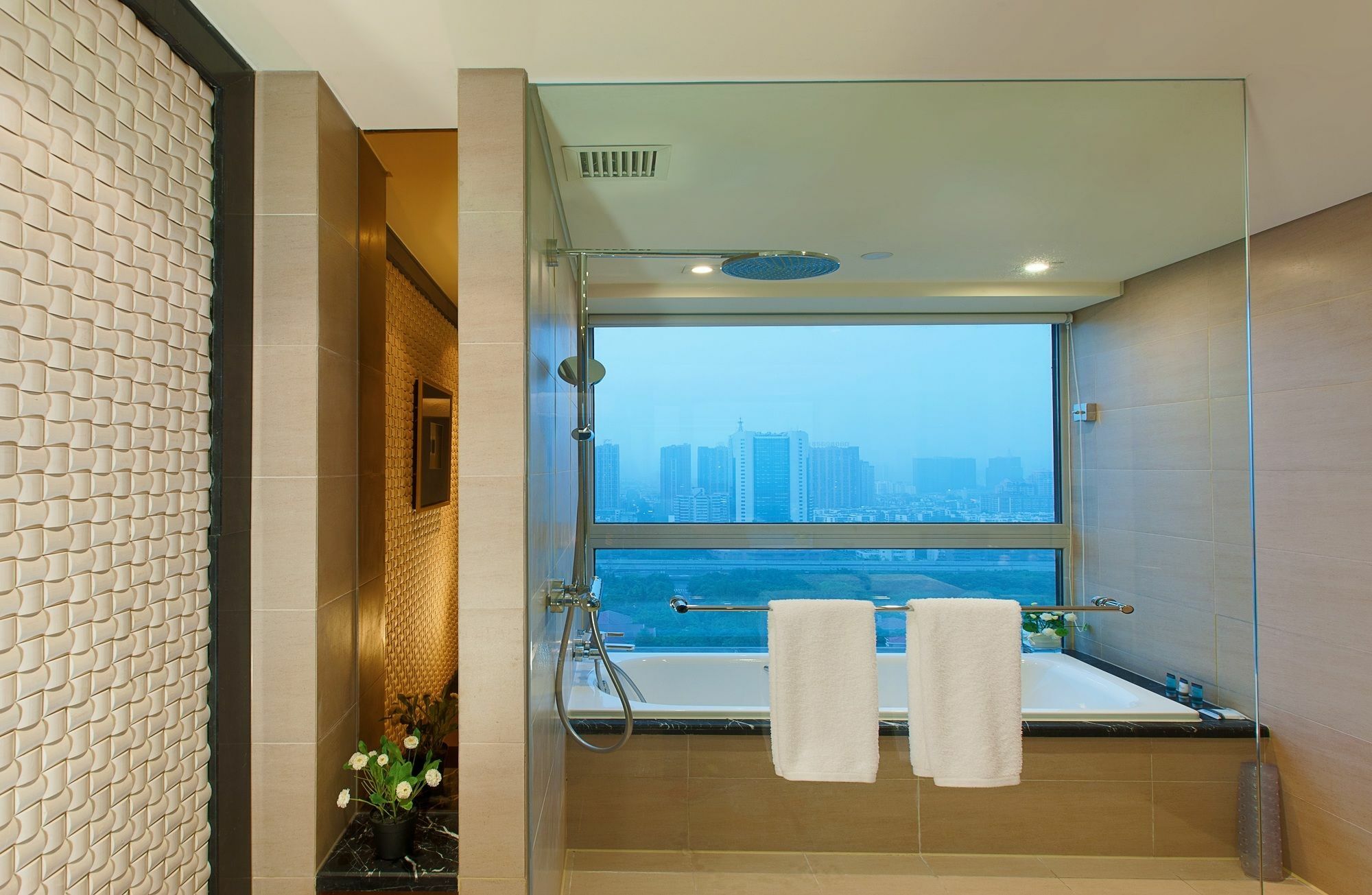 Oakwood Residence Funder Chengdu Exterior photo